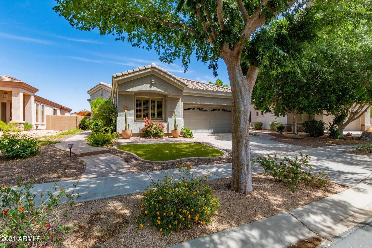 6950 W Rose Garden Ln., Glendale, AZ 85308