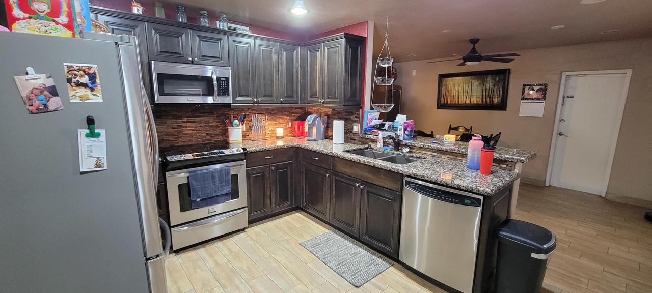 3230 W Port Royale Ln., Phoenix, AZ 85053