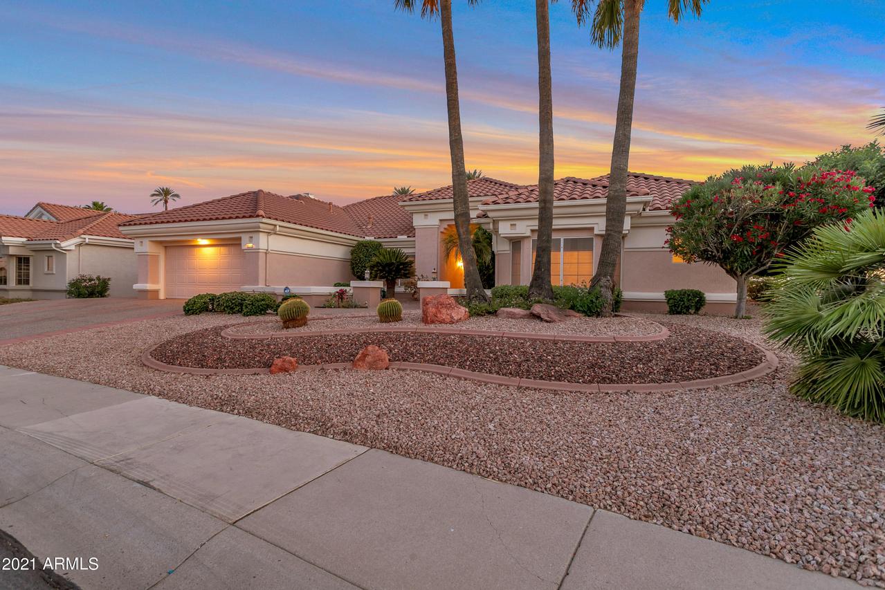 22120 N Golf Club Dr., Sun City West, AZ 85375