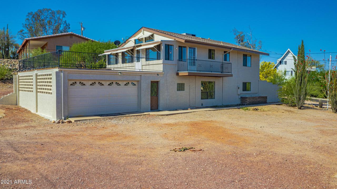 820 Yaqui Dr., Wickenburg, AZ 85390