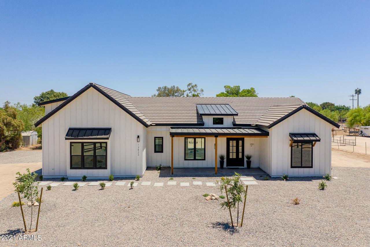 13823 N 184th Ave., Surprise, AZ 85388
