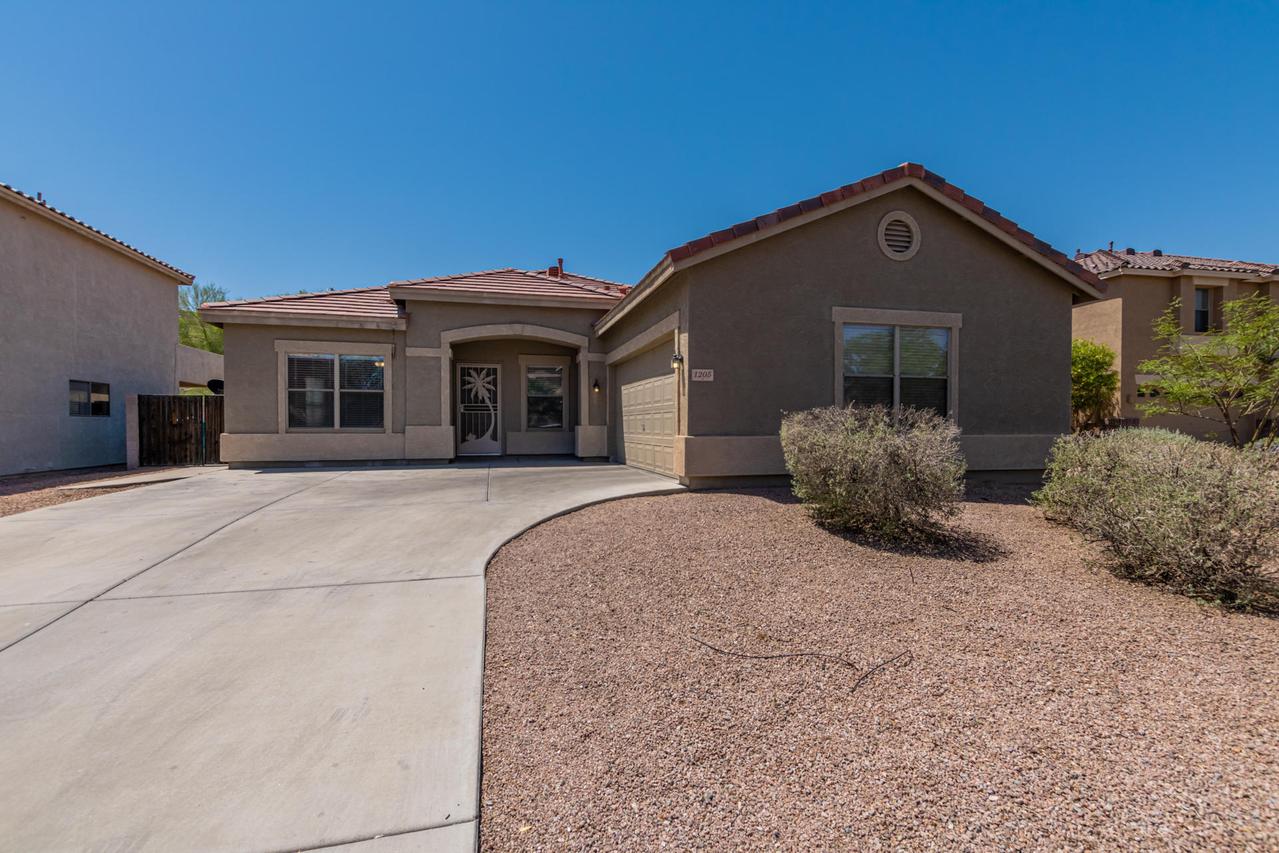 1205 E Milada Dr., Phoenix, AZ 85042