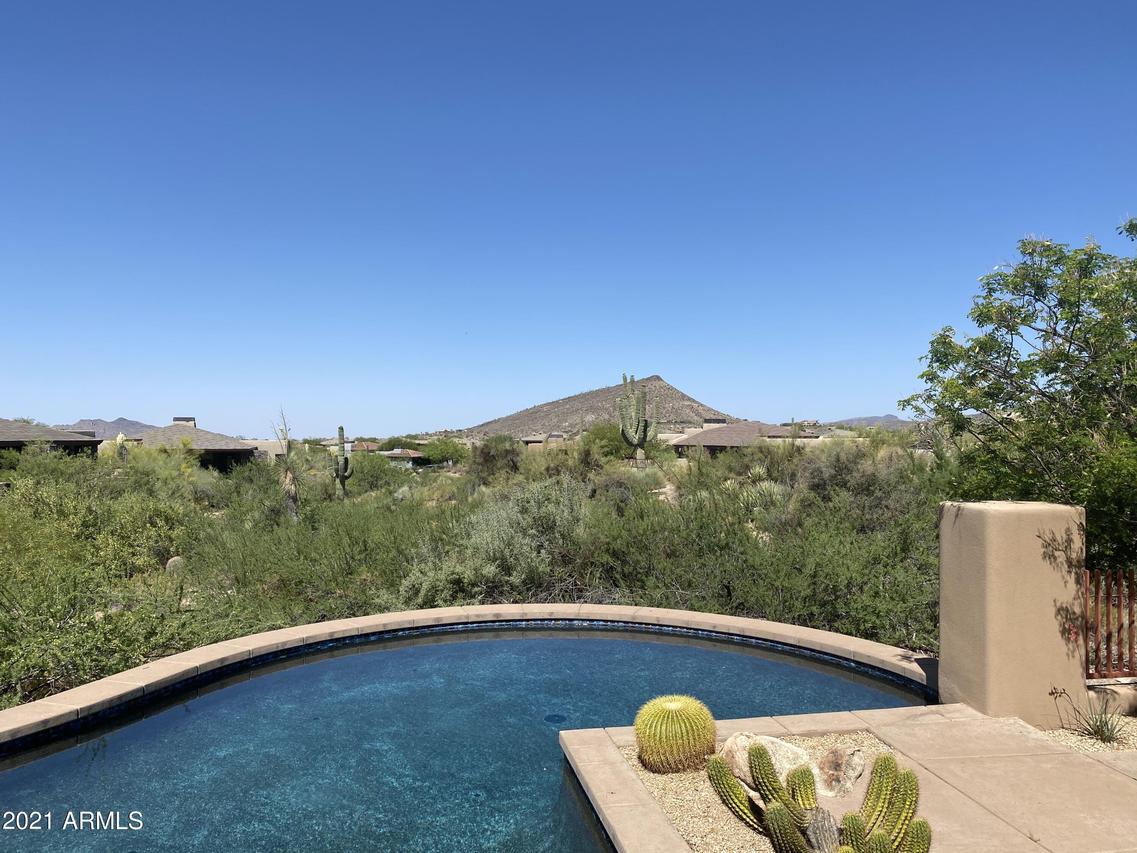 10384 E Loving Tree Ln., Scottsdale, AZ 85262