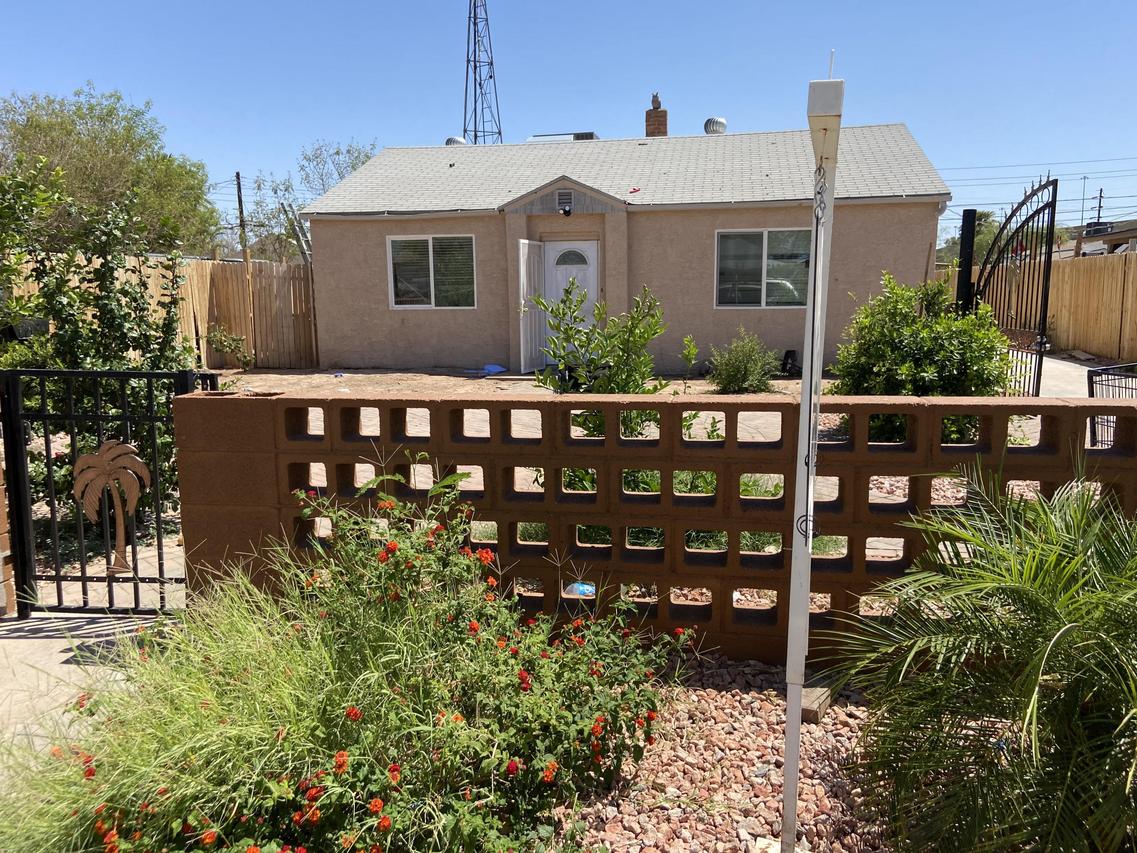 2133 E Pierce St., Phoenix, AZ 85006