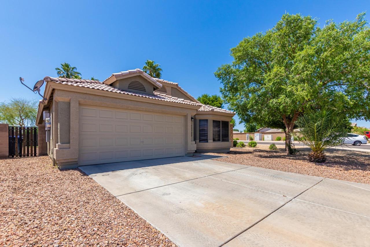 15702 N Naegel Dr., Surprise, AZ 85374
