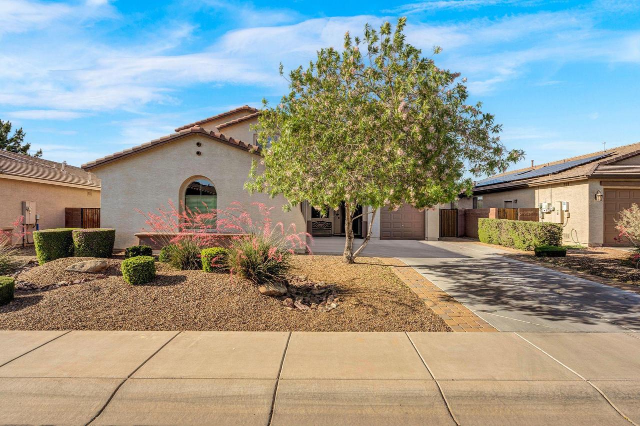 232 W Leatherwood Ave., Queen Creek, AZ 85140