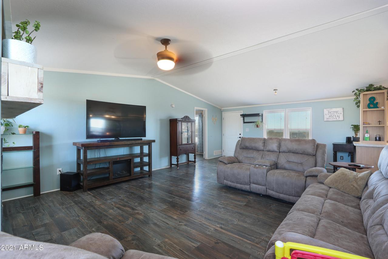 2386 S Trail Dr., Maricopa, AZ 85139