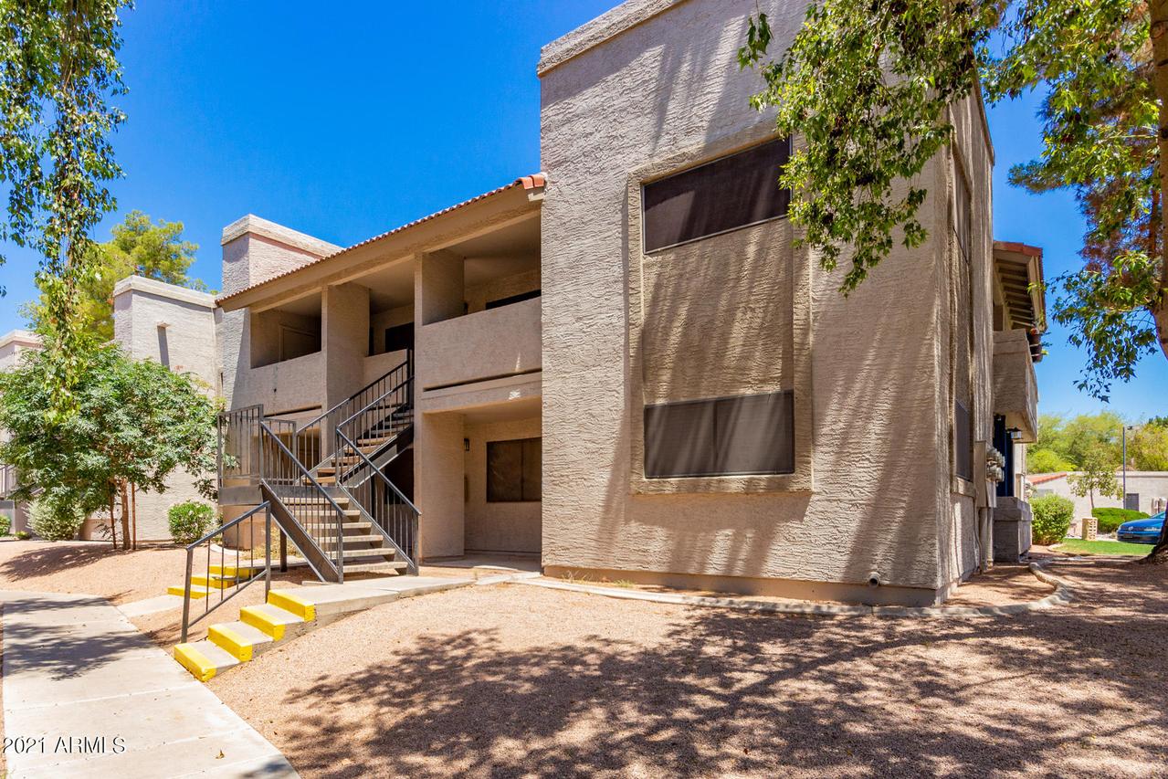 234 N 75th St. #205, Mesa, AZ 85207