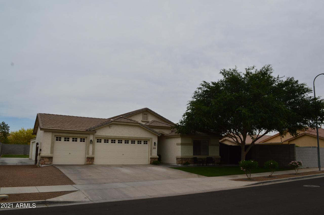 2114 W Carson Rd., Phoenix, AZ 85041