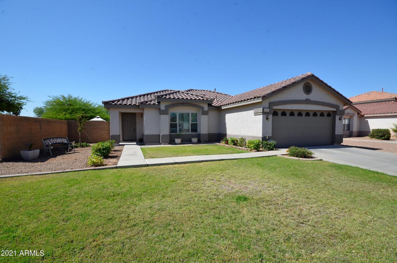 2191 E Flintlock Way, Chandler, AZ 85286