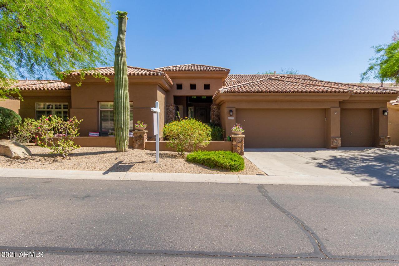 8929 E Calle De Las Brisas, Scottsdale, AZ 85255