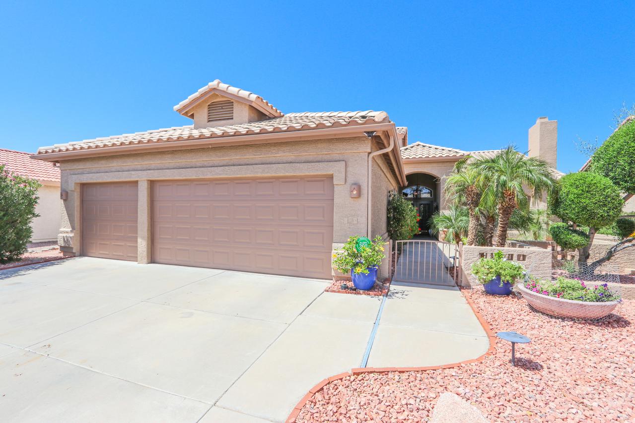 10210 E Coopers Hawk Dr., Sun Lakes, AZ 85248