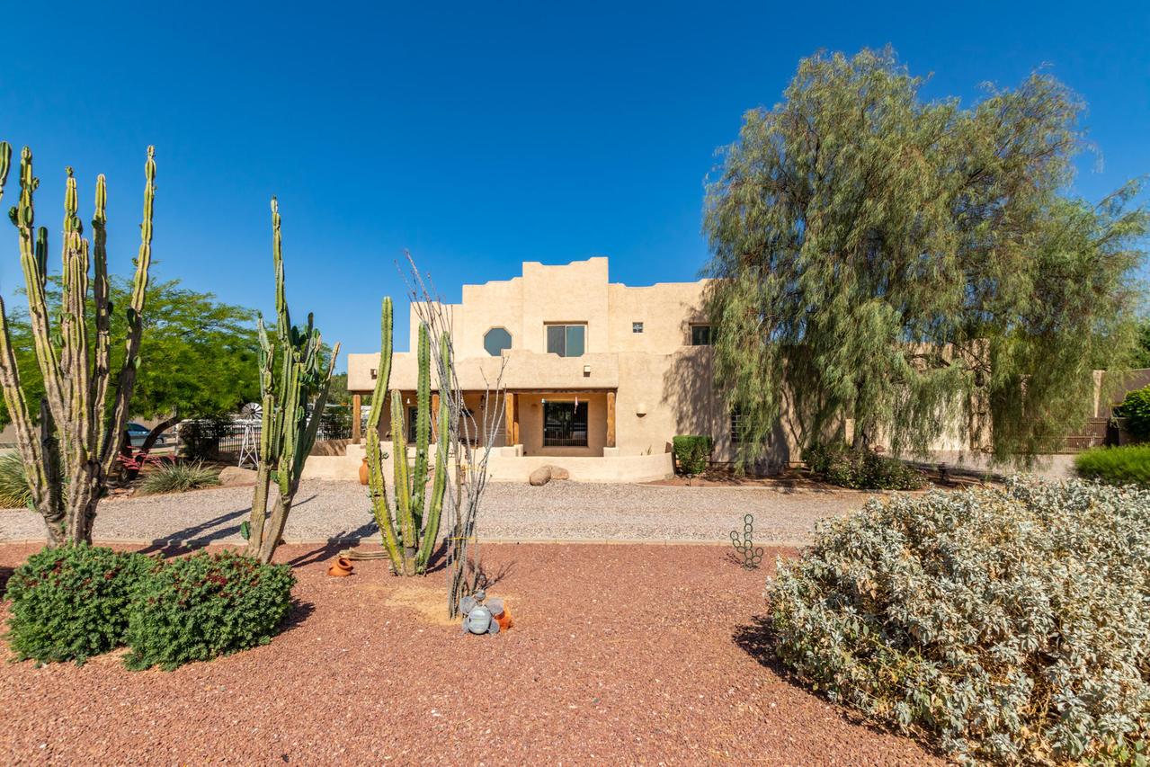 6403 N 172nd Ln., Waddell, AZ 85355