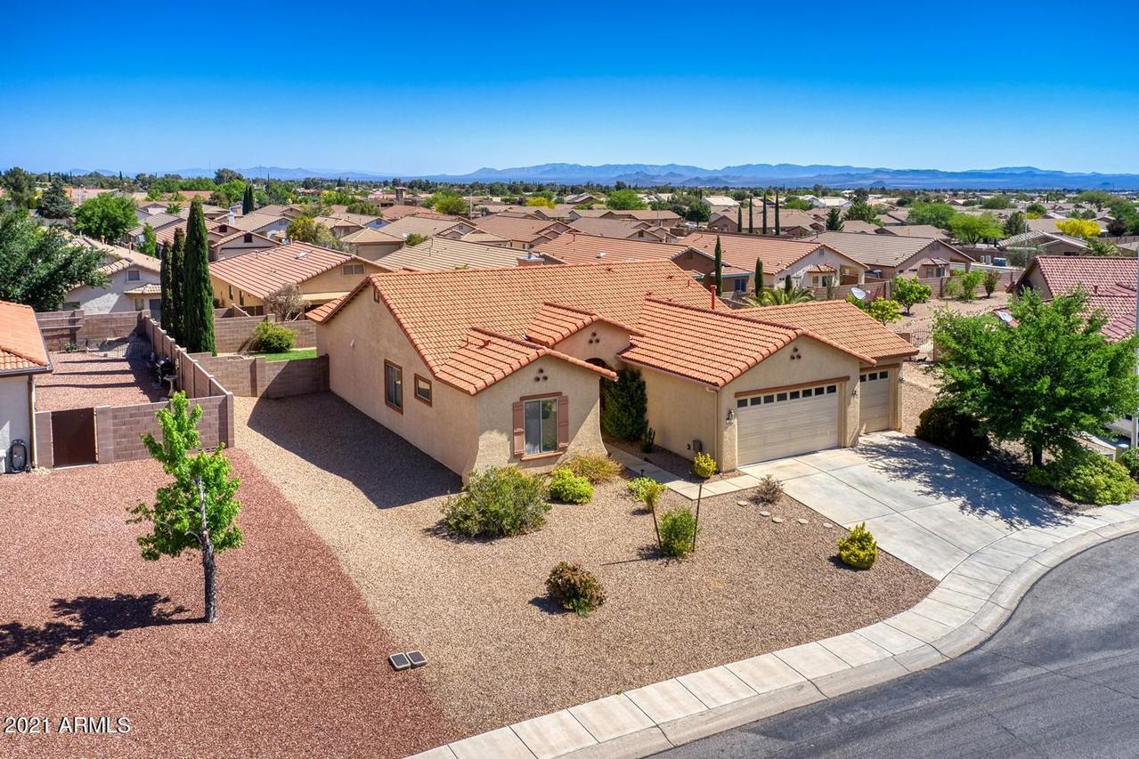 1891 Laguna Nigel Dr., Sierra Vista, AZ 85635
