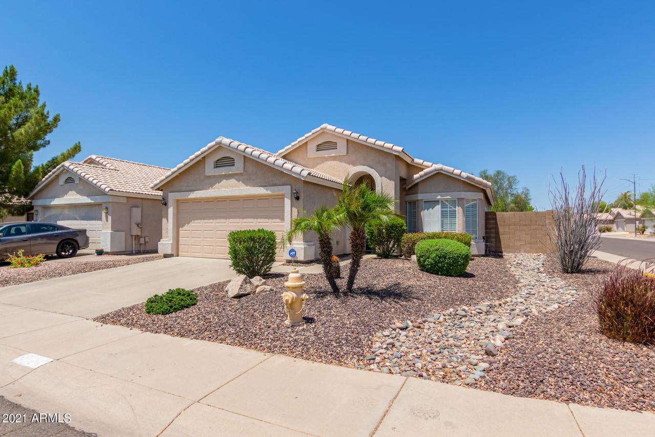 3514 W Via Del Sol Dr., Glendale, AZ 85310