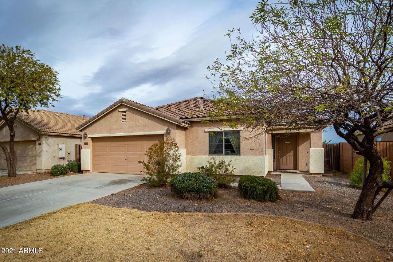34463 N Karan Swiss Cir., San Tan Valley, AZ 85143