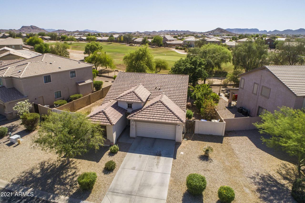29356 N Red Finch Dr., San Tan Valley, AZ 85143