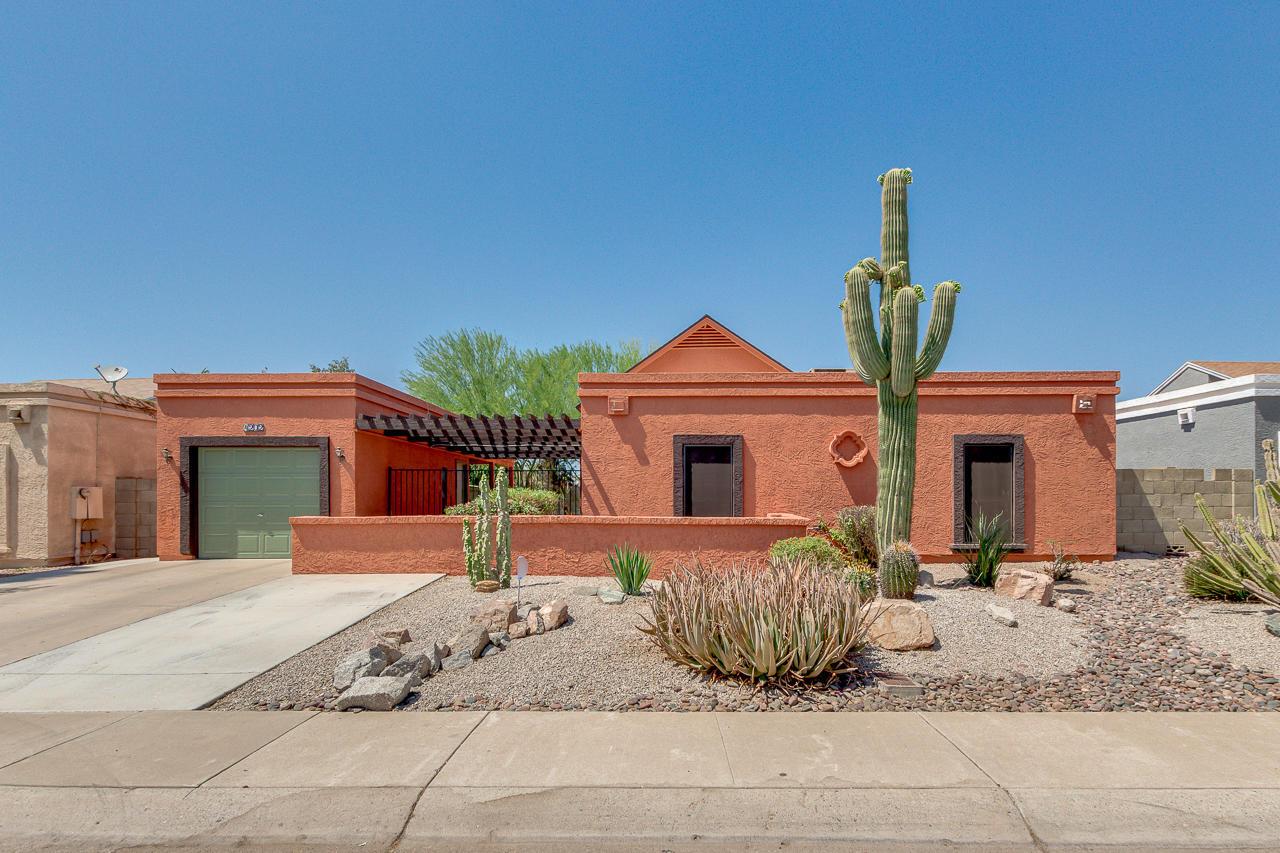 4202 W Villa Maria Dr., Glendale, AZ 85308