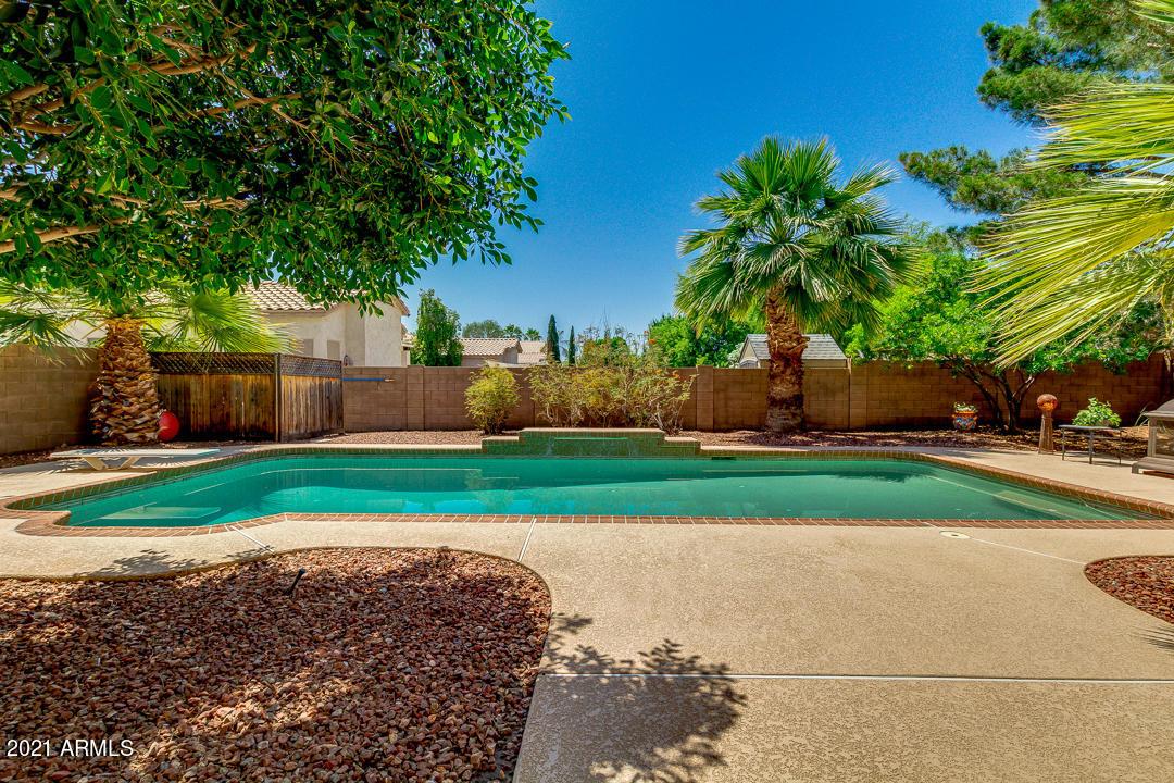 2426 S Pecan Dr., Chandler, AZ 85248