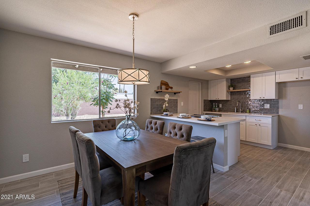 4317 N 87th Dr., Phoenix, AZ 85037