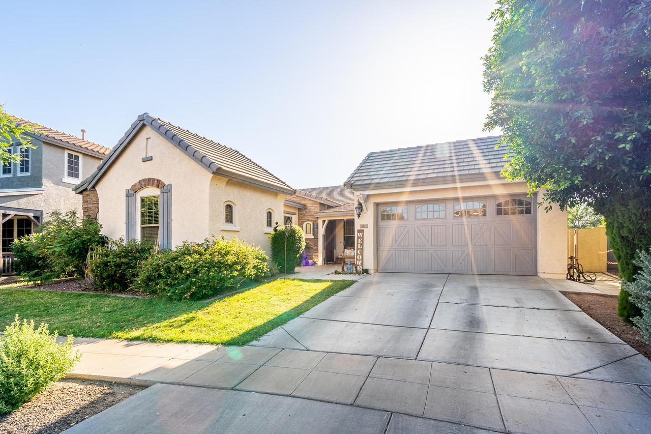 13522 N 154th Ln., Surprise, AZ 85379