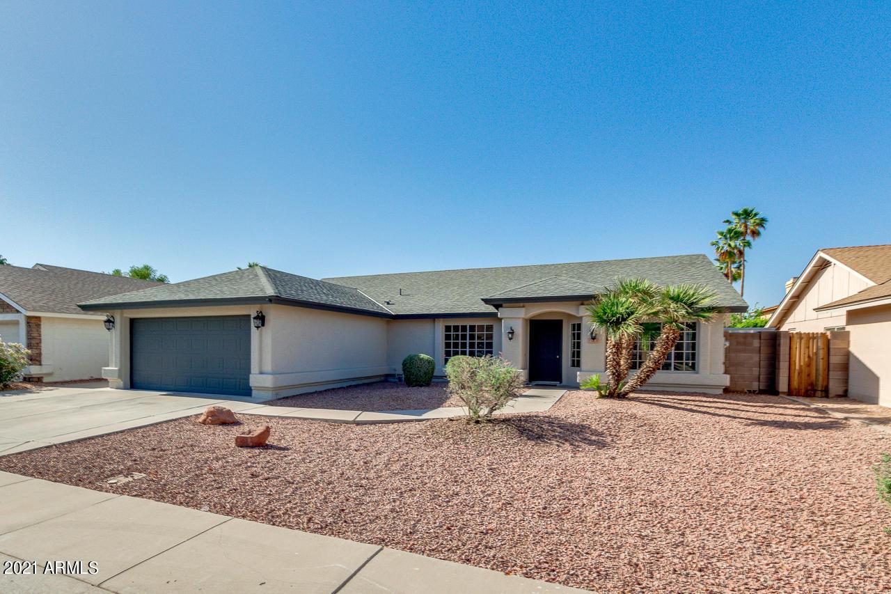 8330 W Surrey Ave., Peoria, AZ 85381