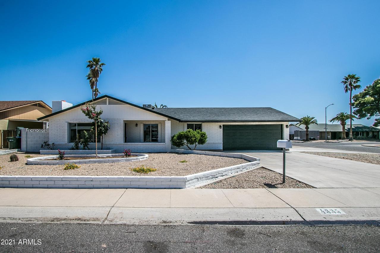 4335 W Larkspur Dr., Glendale, AZ 85304