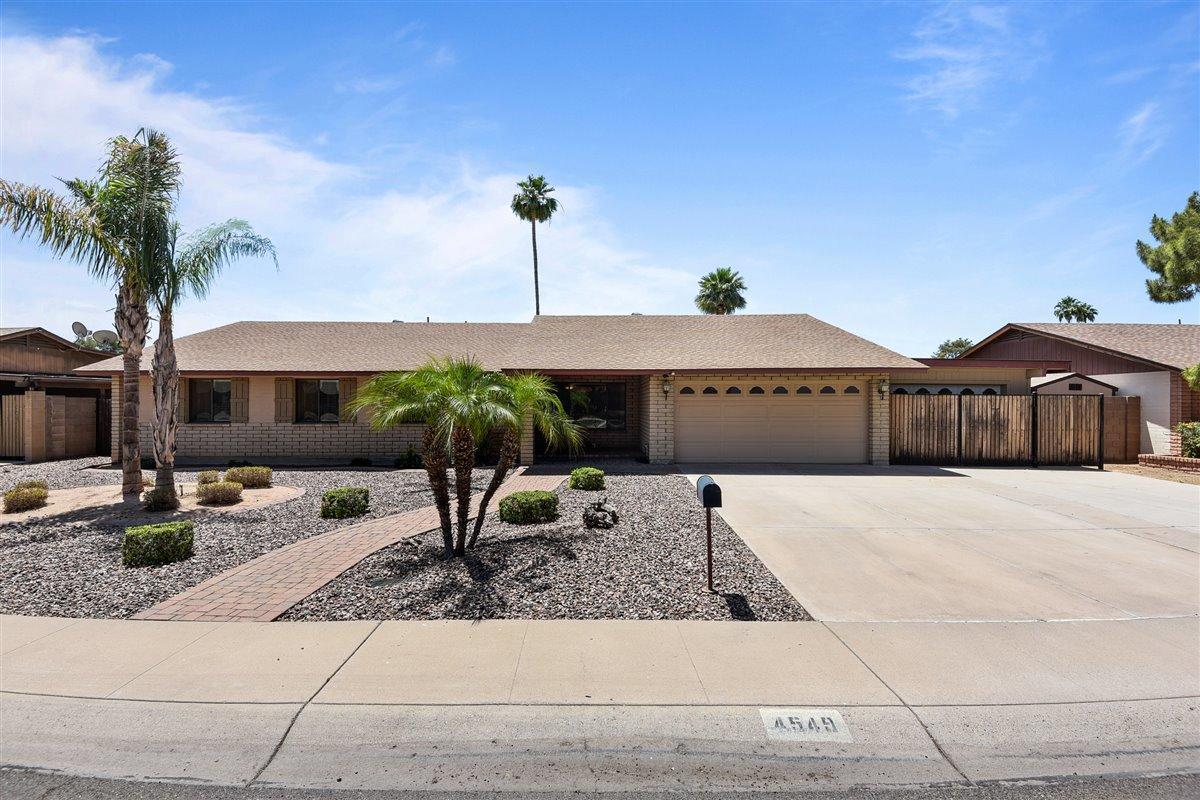 4549 W Larkspur Dr., Glendale, AZ 85304
