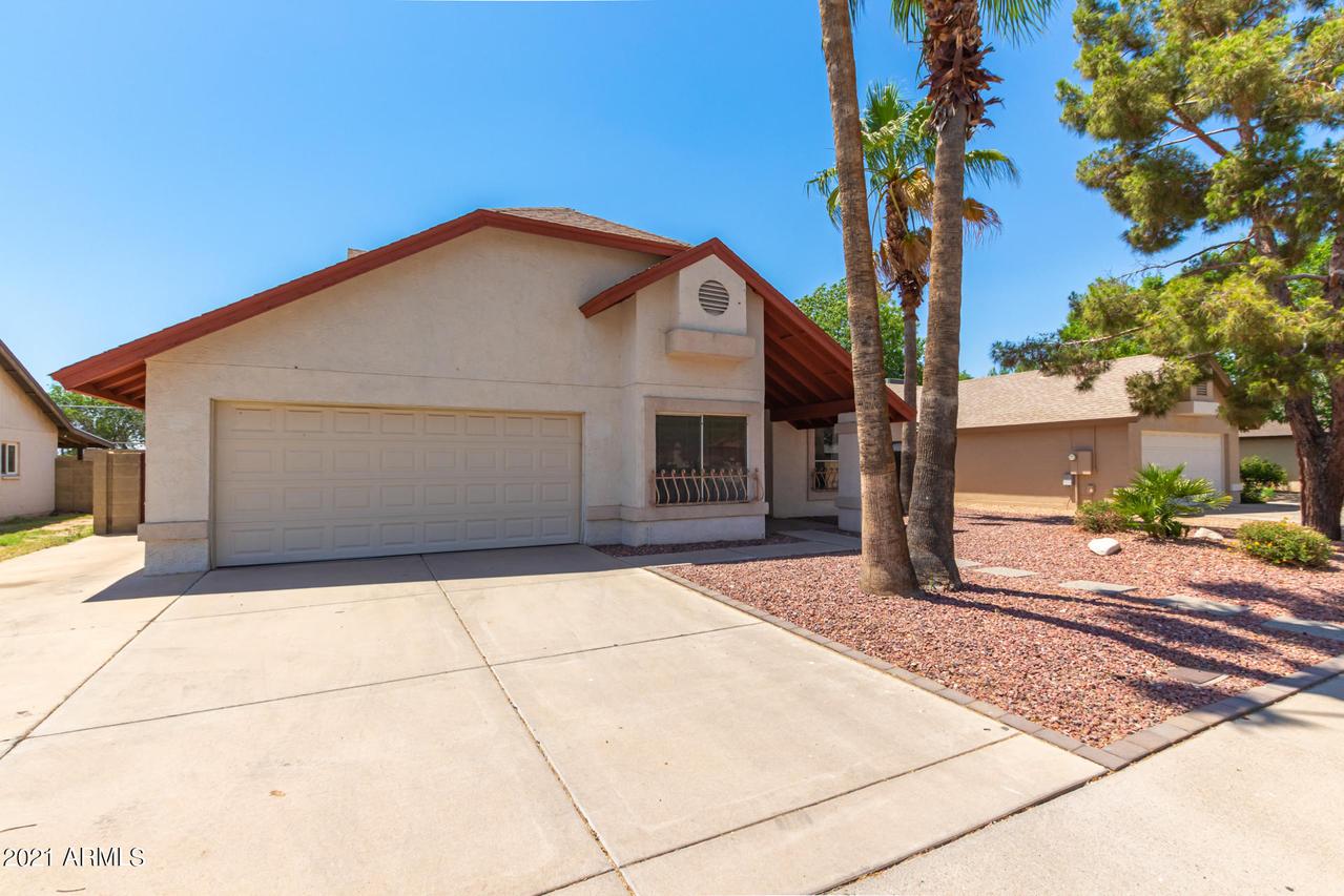 10312 N 62nd Dr., Glendale, AZ 85302