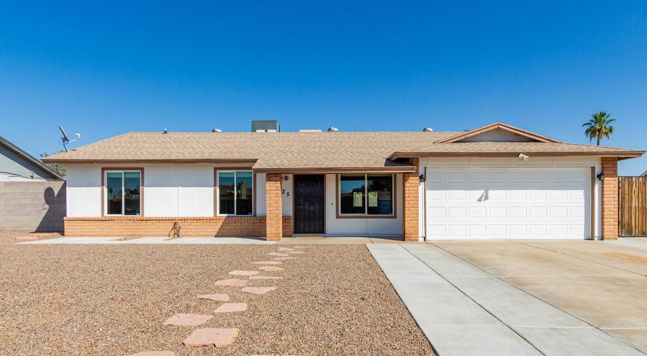 6925 W Sunnyslope Ln., Peoria, AZ 85345
