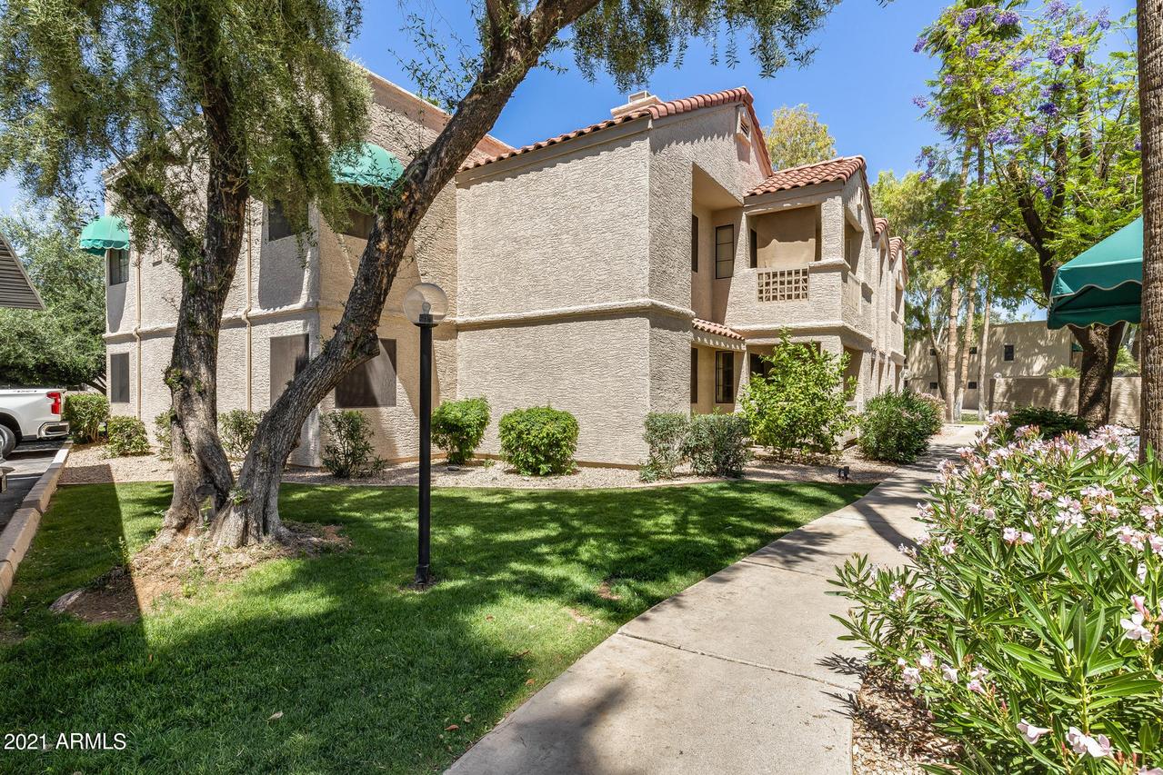 2855 S Extension Rd. #153, Mesa, AZ 85210