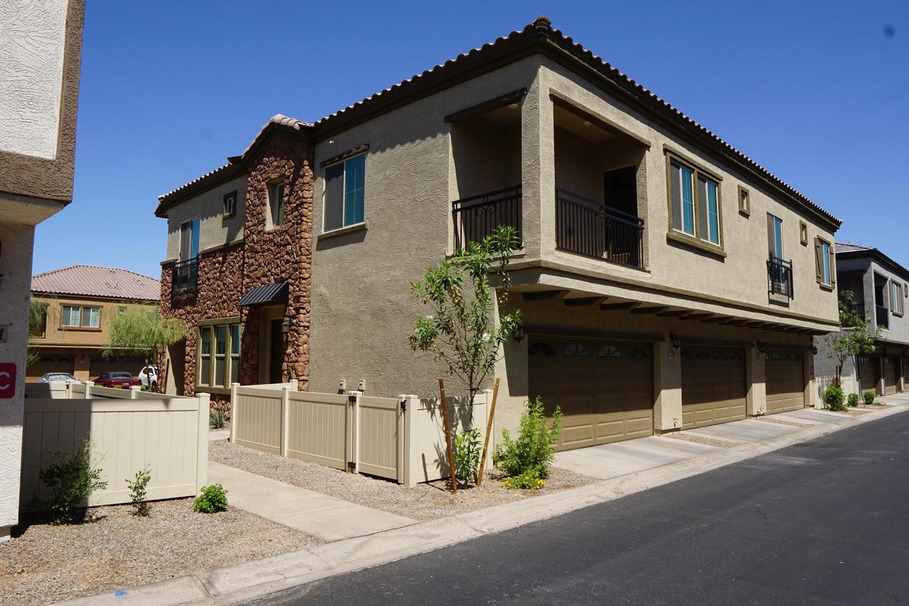 2746 S Decatur Dr. #103, Gilbert, AZ 85295