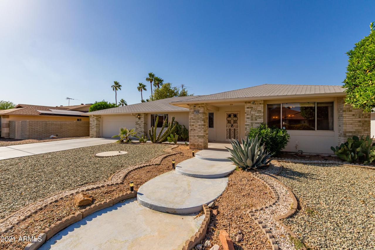13450 W Gable Hill Dr., Sun City West, AZ 85375