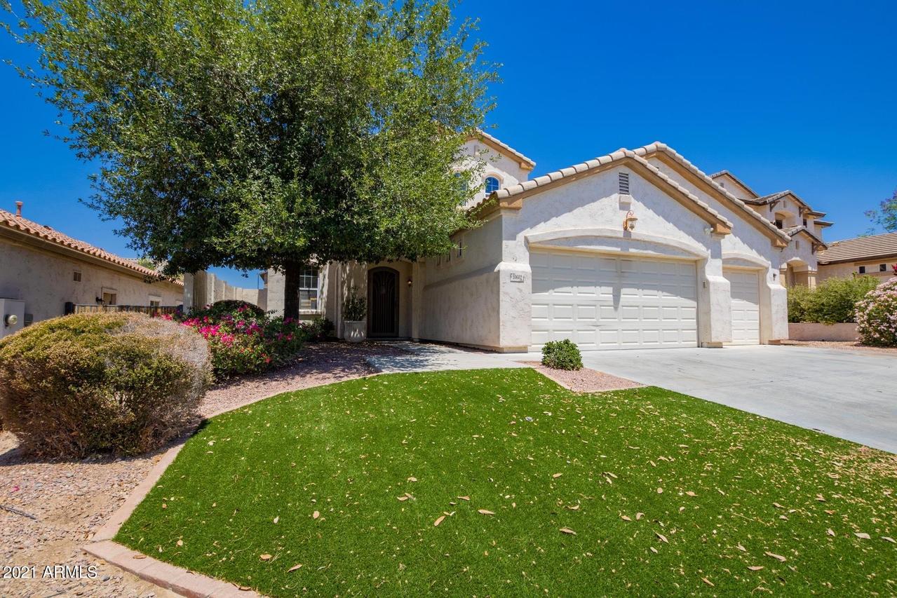 10602 W Lone Cactus Dr., Peoria, AZ 85382