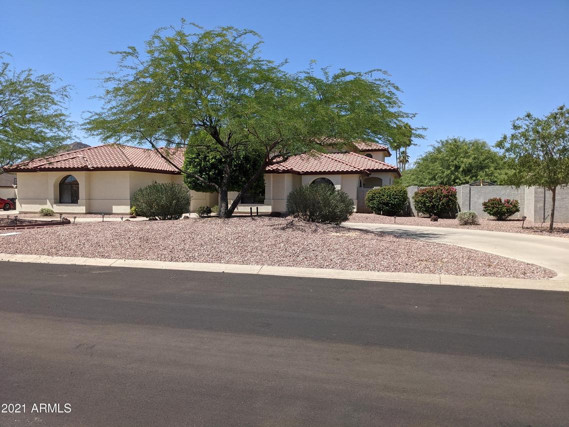 5124 W Misty Willow Ln., Glendale, AZ 85310