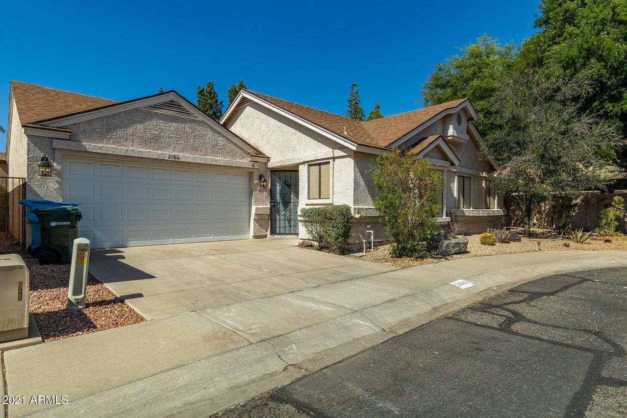 2002 W Ronald Rd., Phoenix, AZ 85029