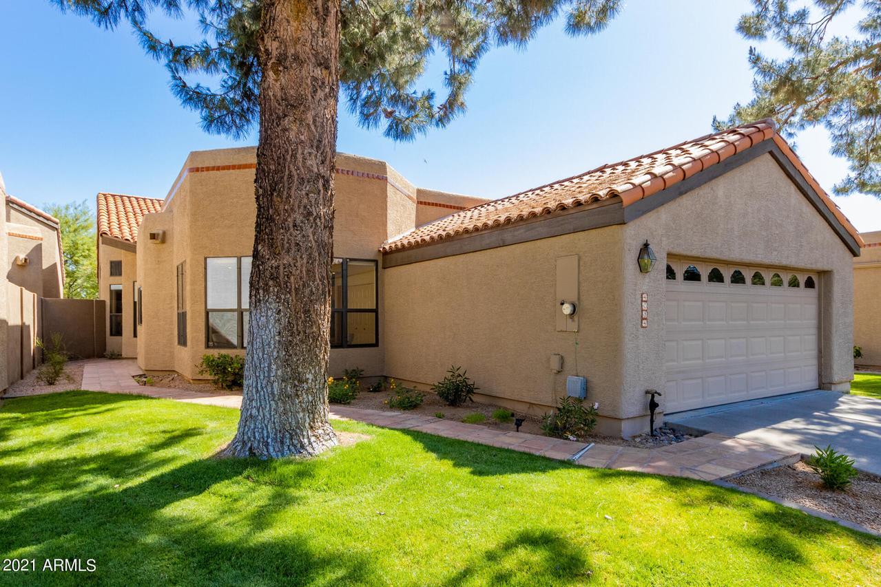 4034 E Paradise Dr., Phoenix, AZ 85028