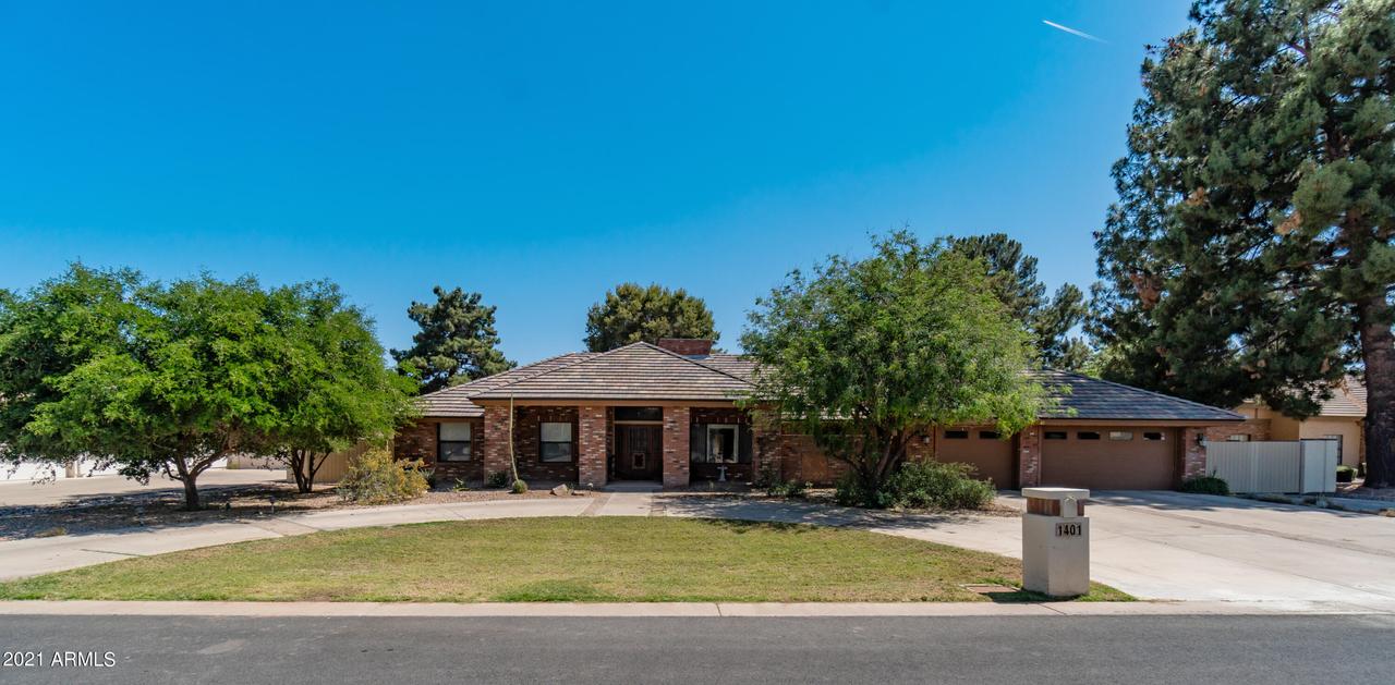 1401 E Palomino Dr., Tempe, AZ 85284