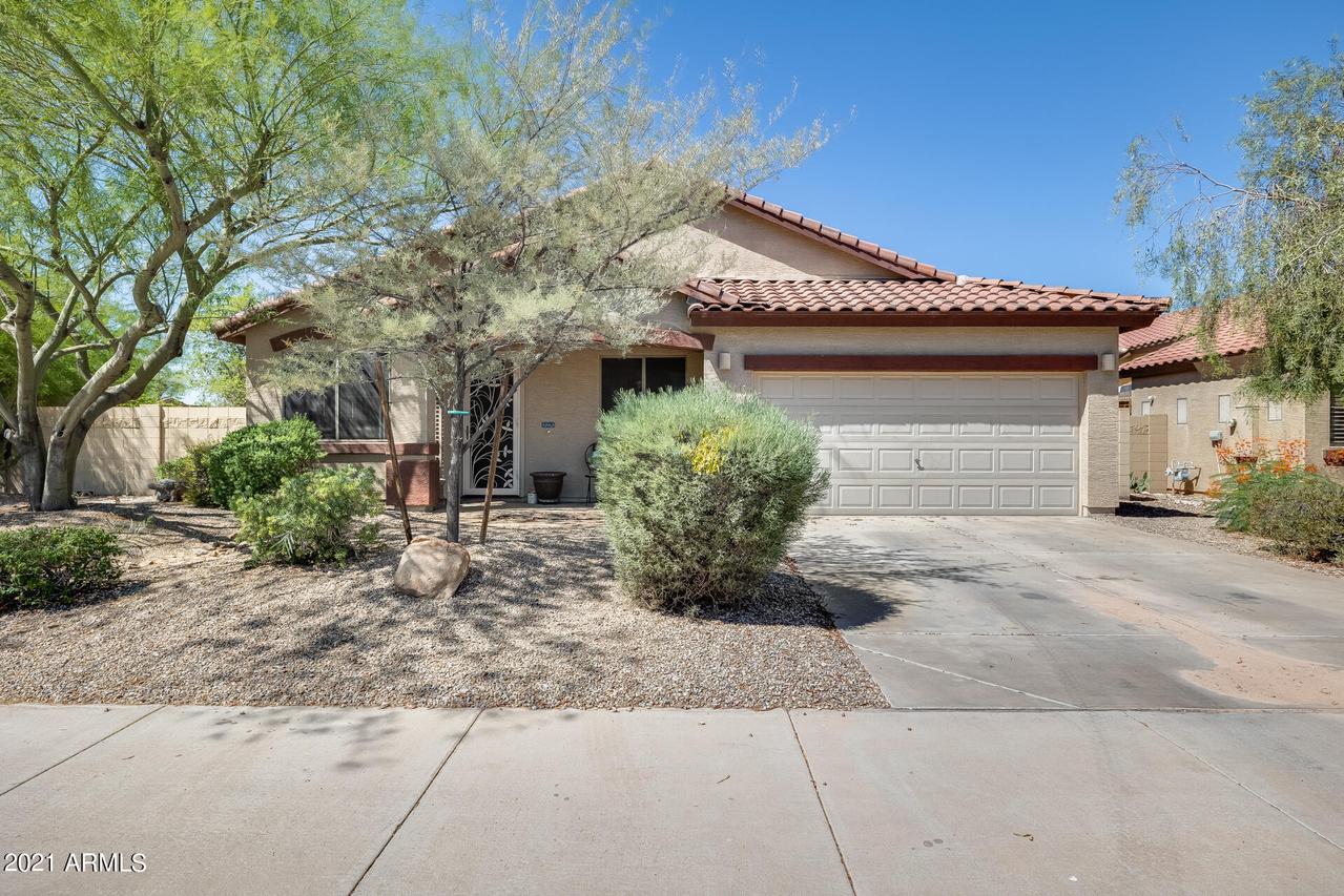 12526 S 175th Ave., Goodyear, AZ 85338
