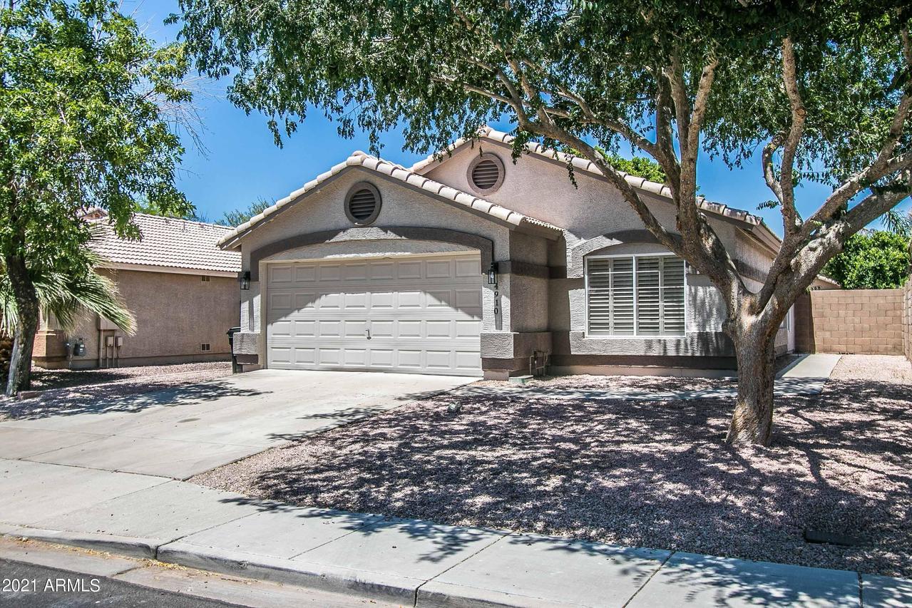 4910 E Hilton Ave., Mesa, AZ 85206