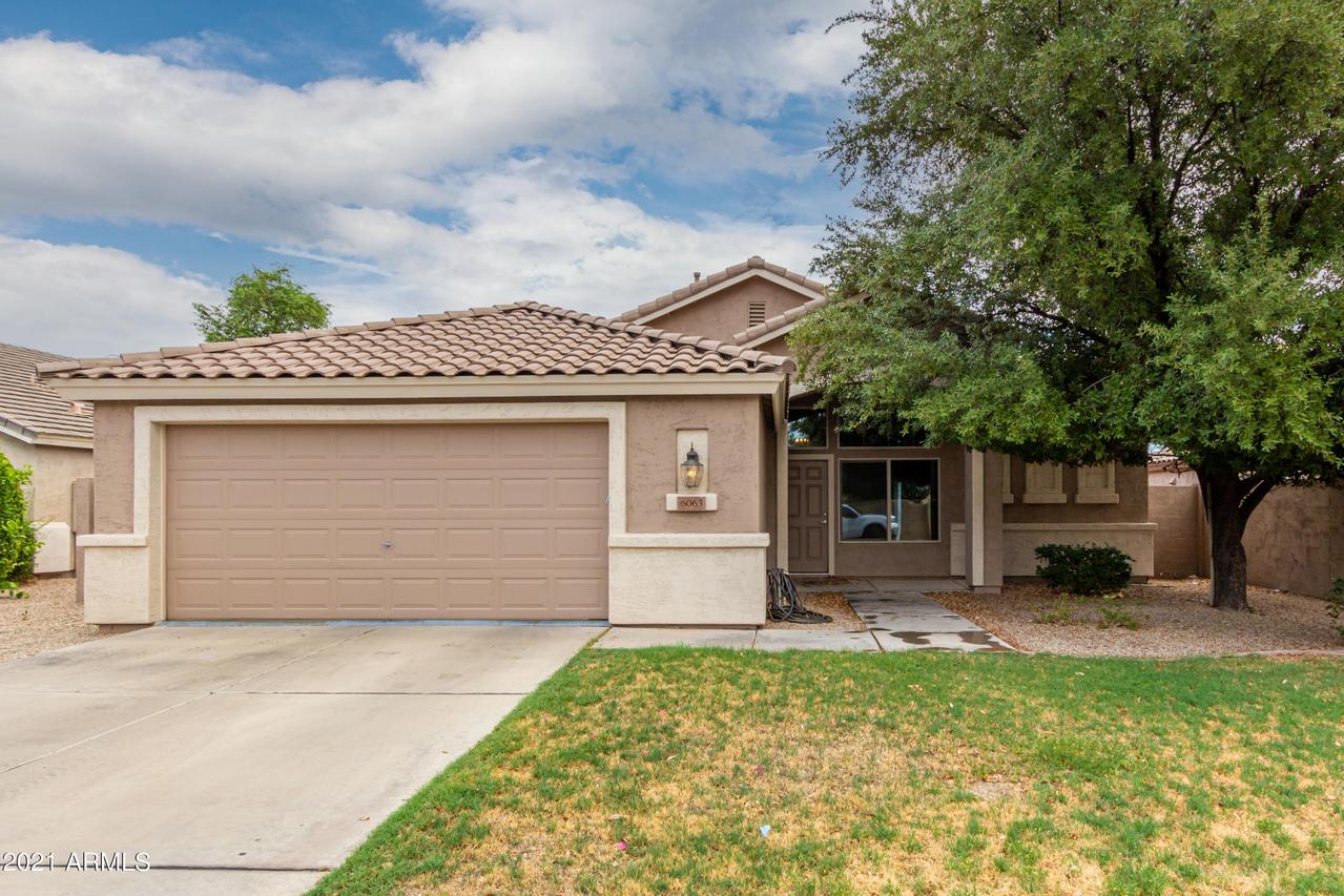 6063 S Danielson Way, Chandler, AZ 85249