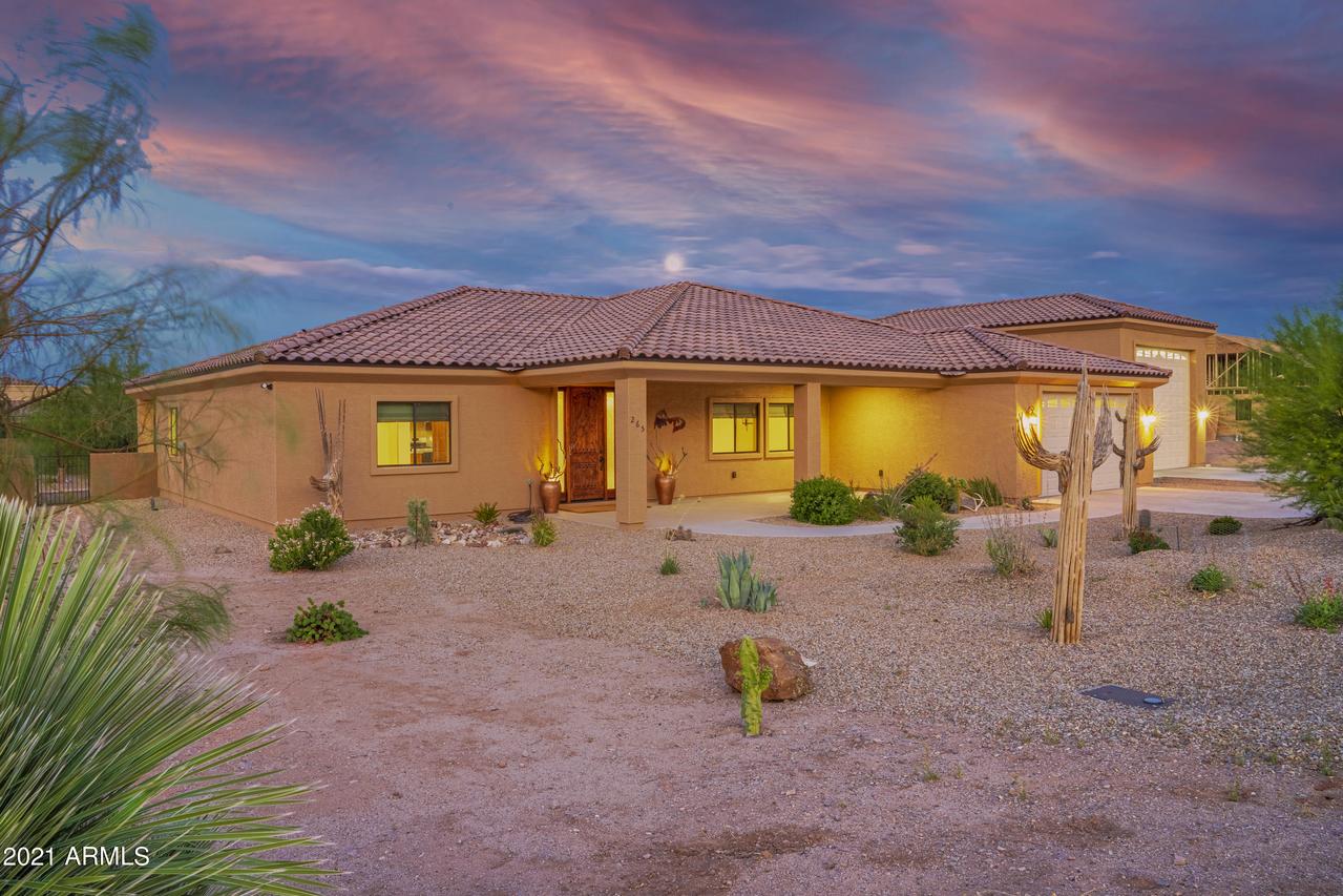 265 Shawnee Dr., Wickenburg, AZ 85390