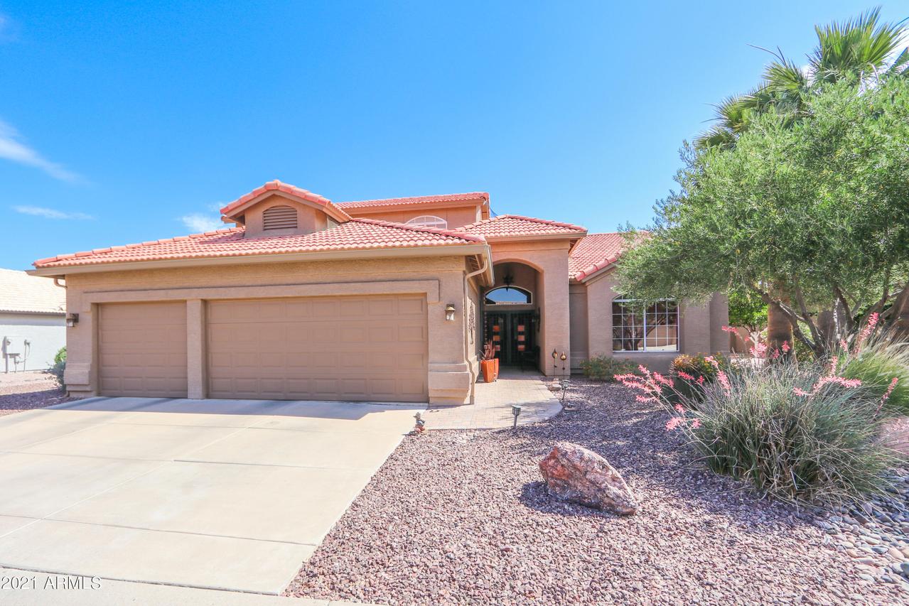 10210 E Hercules Dr., Sun Lakes, AZ 85248