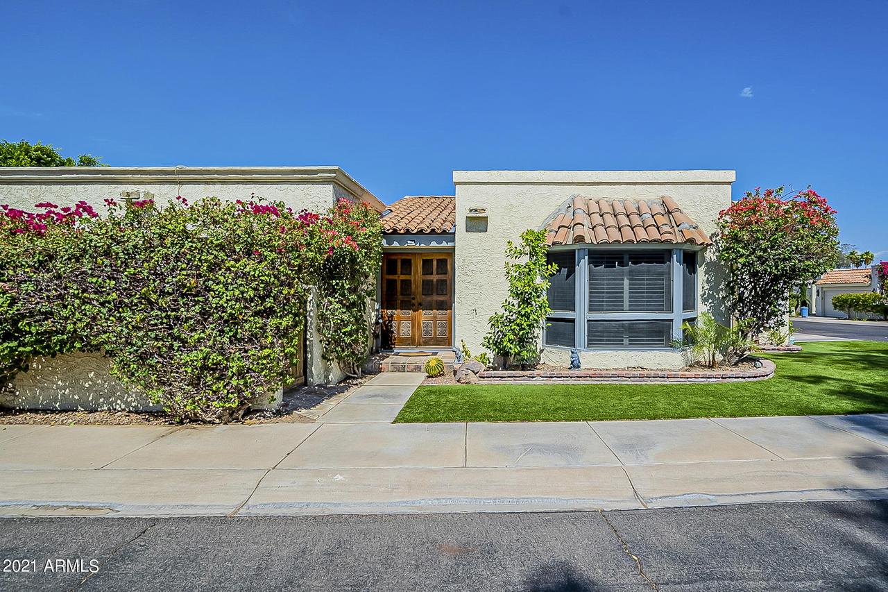 4702 E Ardmore Rd., Phoenix, AZ 85044