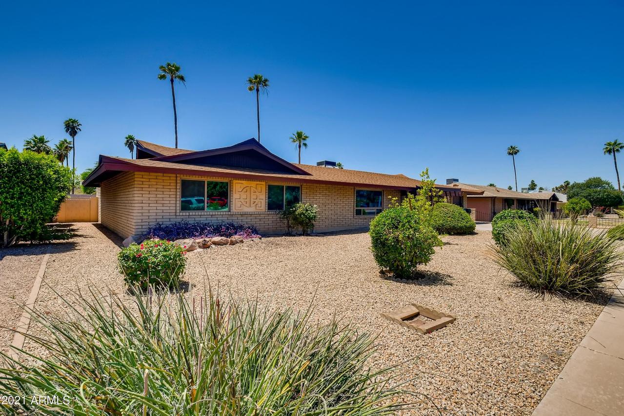 2145 E Fountain St., Mesa, AZ 85213