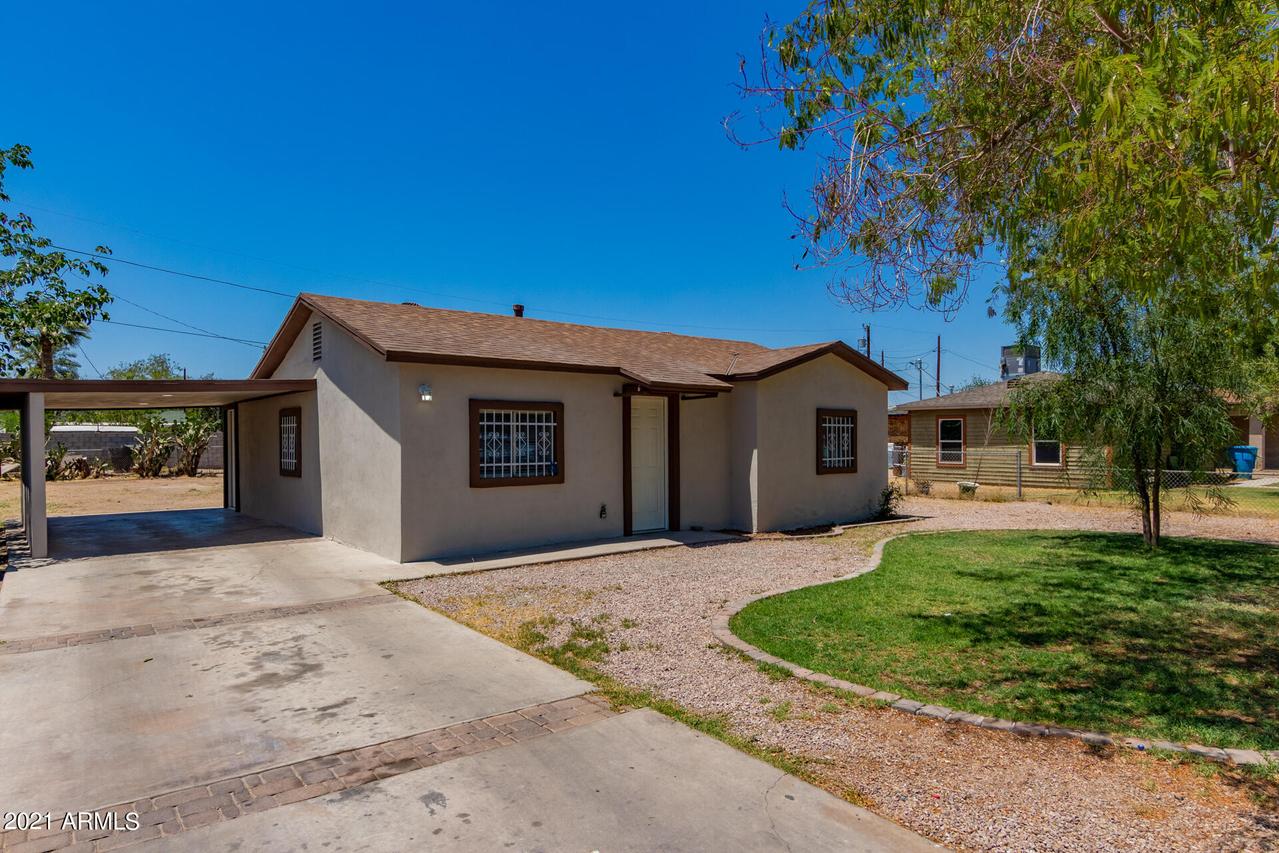 4 S 27th Dr., Phoenix, AZ 85009