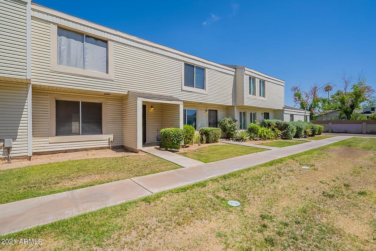 6620 S La Rosa Dr., Tempe, AZ 85283