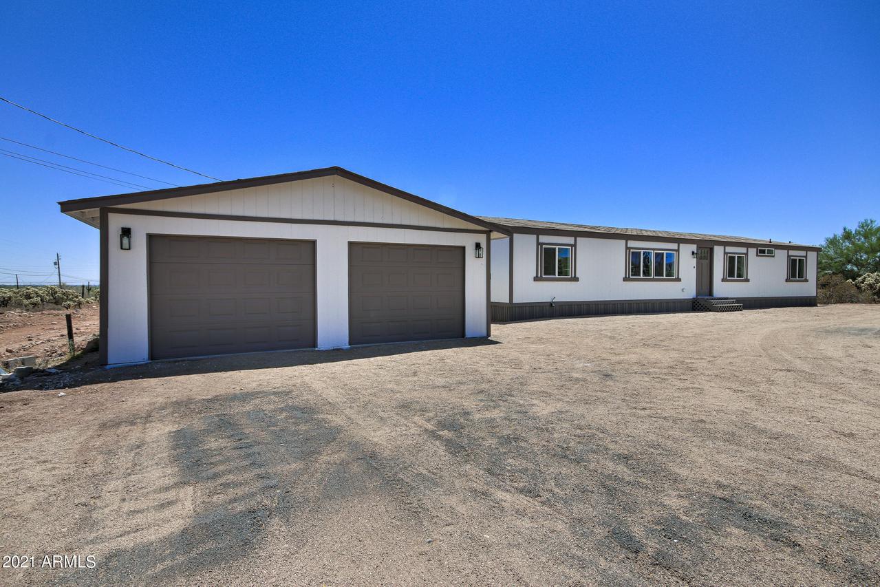 2859 W Whiteley St., Apache Junction, AZ 85120