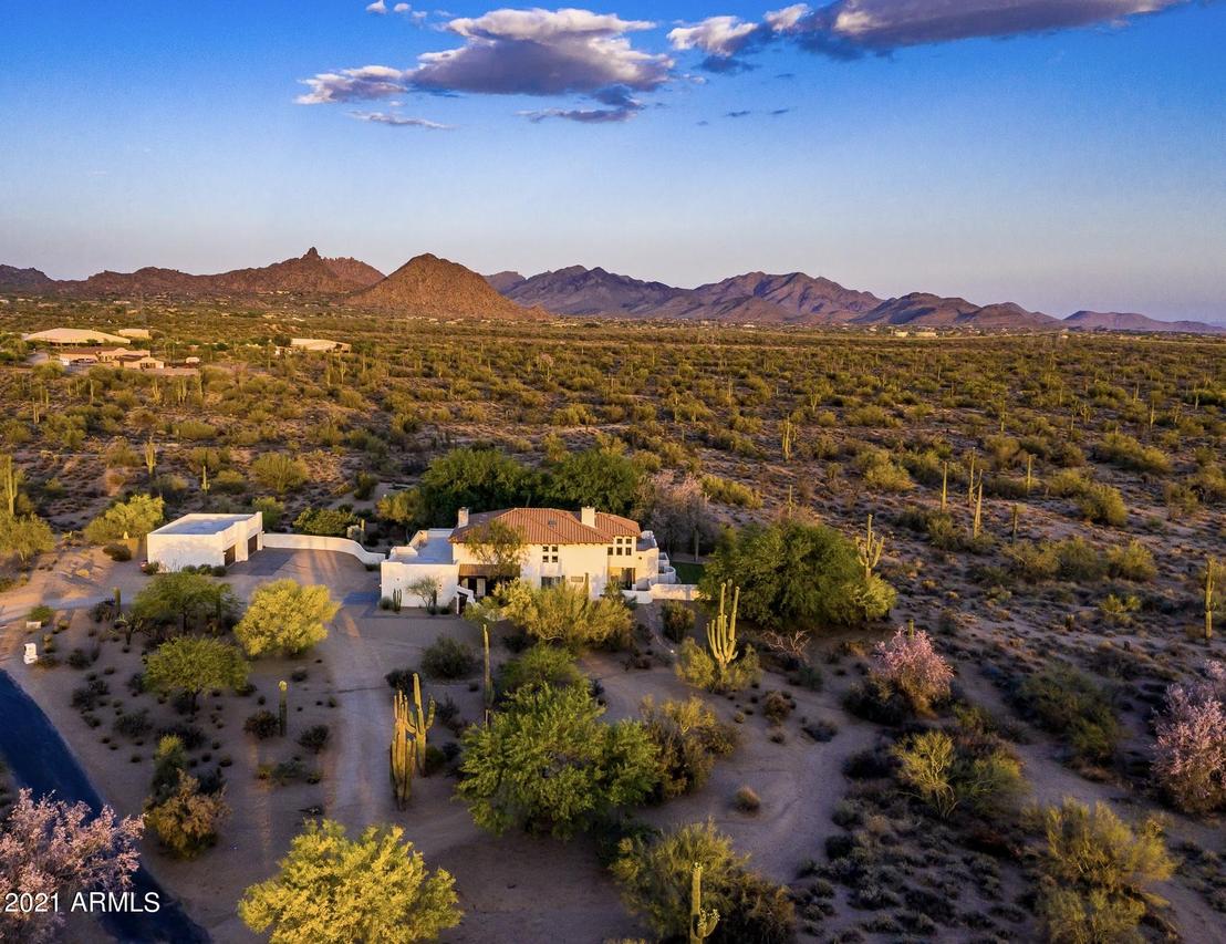 8075 E Dale Ln., Scottsdale, AZ 85266