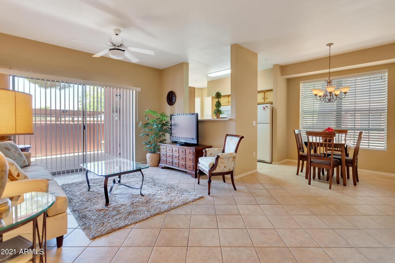 14950 W Mountain View Blvd. #2111, Surprise, AZ 85374